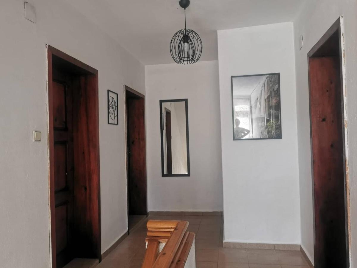 Цвета Hotell Sinemoretz Eksteriør bilde