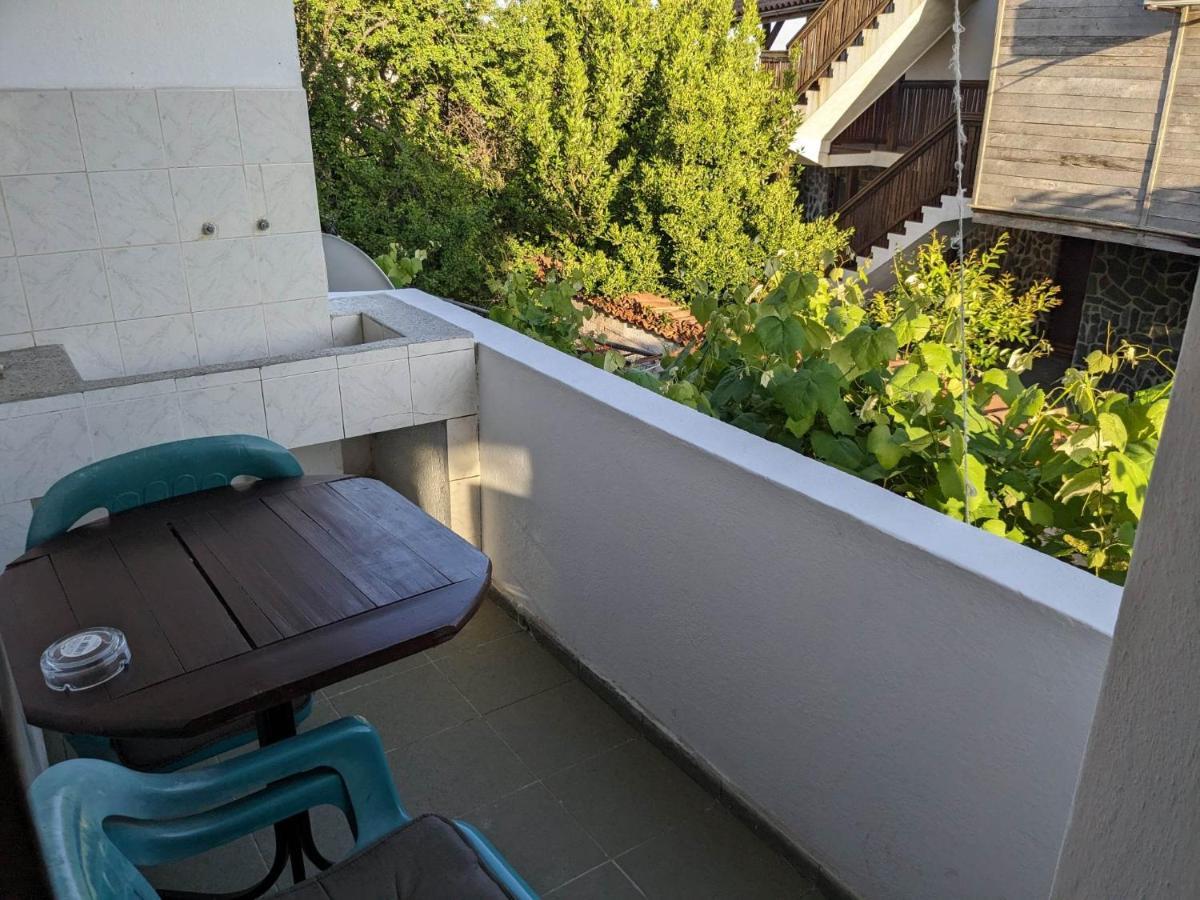 Цвета Hotell Sinemoretz Eksteriør bilde